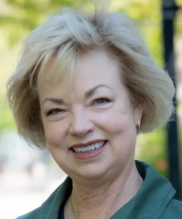 Carmela Conroy